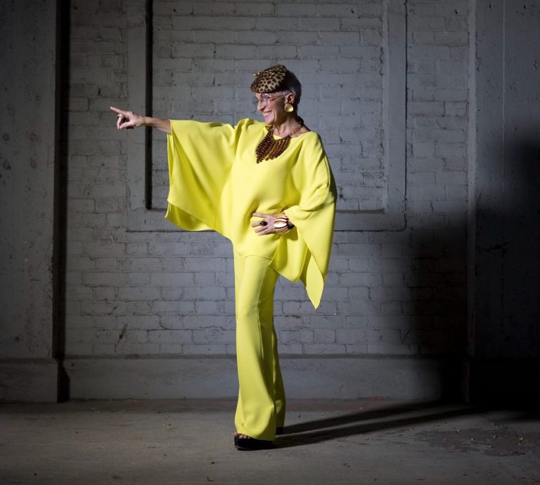 Italian Style, London: Pinkananas Image Consultancy by Nicoletta Adda, Image Consultant London, personal stylist London, wardrobe sorting, first impression, personal shopping London, personal shopper London, shopping in Italy, corporate image, colour analysis, personal style, image makeover, personal brand, workshops